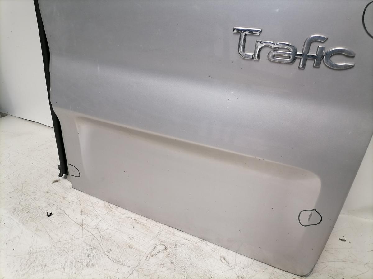 Renault Trafic 2 original Fl&uuml;gelt&uuml;r rechts Kastenwagen ohne Scheibe Silber Bj.2008